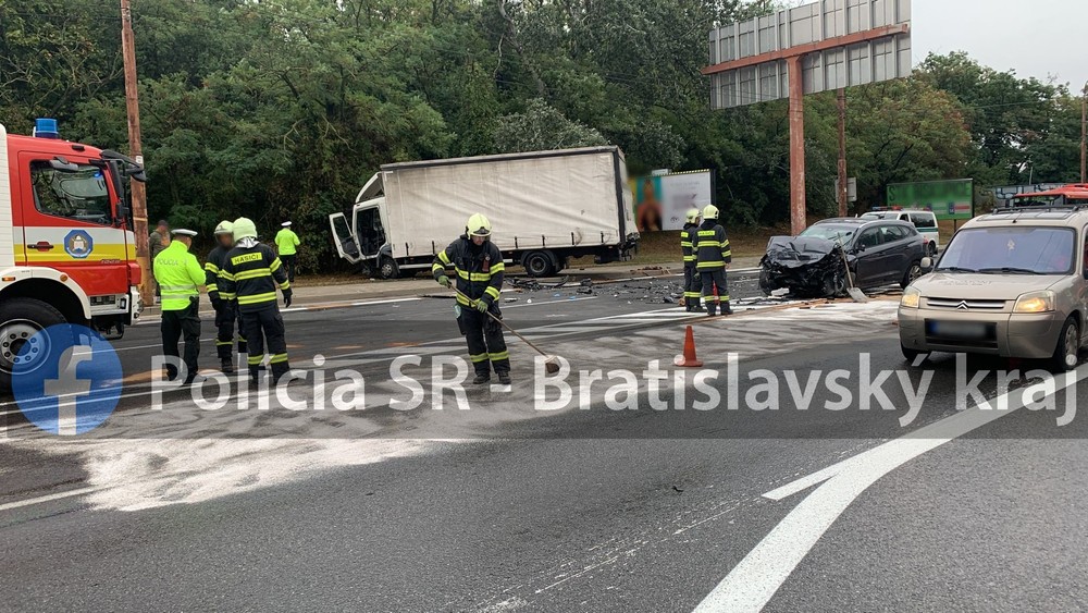 300185234_1494371644318694_1363342157686863173_n