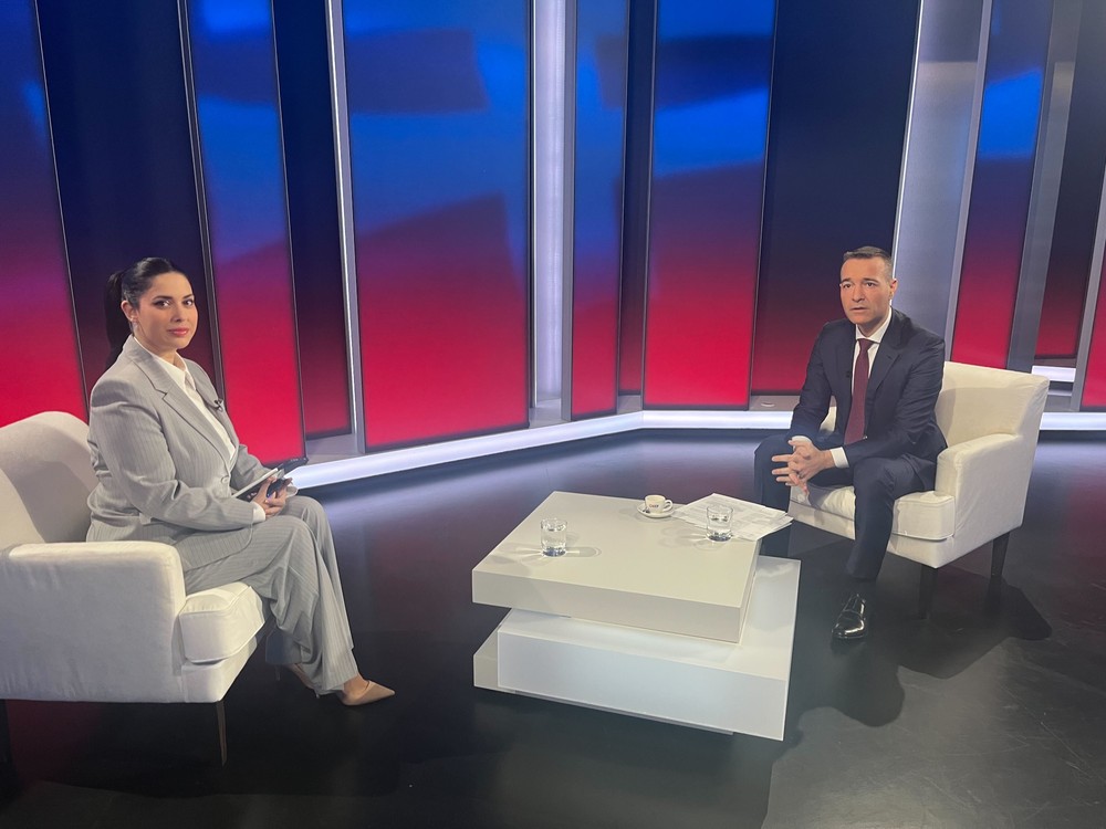 Tomáš Drucker v Politika 24 6