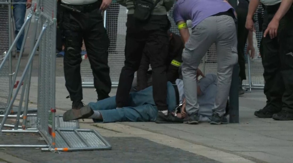 atentat na roberta fica (7)