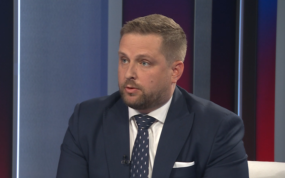 Kamil Šaško v Politika 24