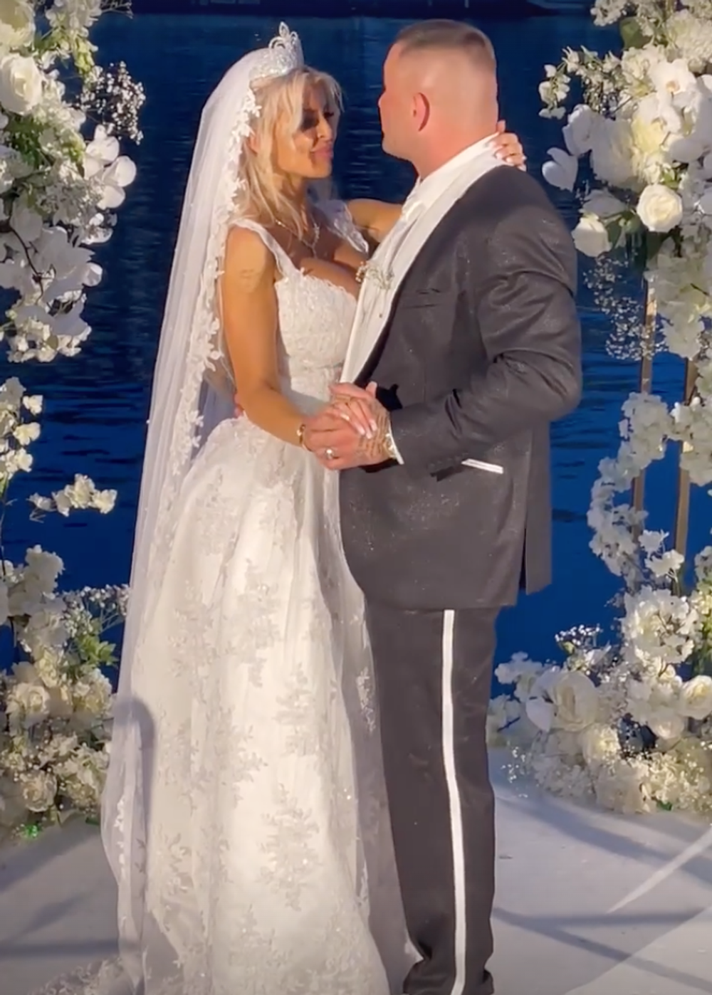 Prvý manželský tanec Vémolovcov