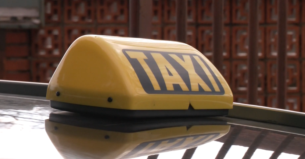 auto taxi il taxikar