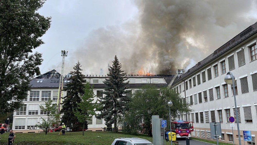 Požiar nemocnice praha 2