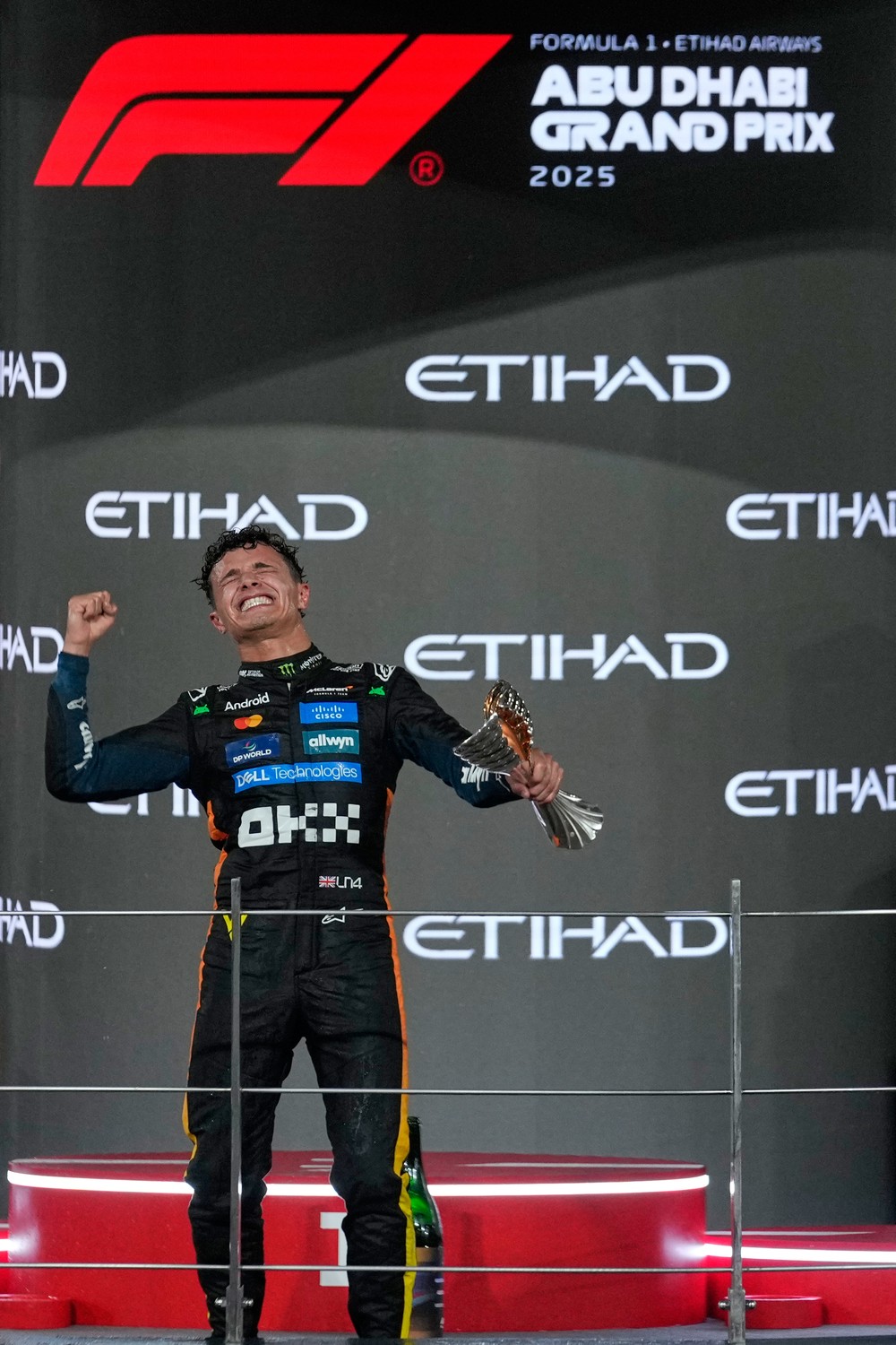 Abu_Dhabi_F1_GP_Auto_Racing_03391