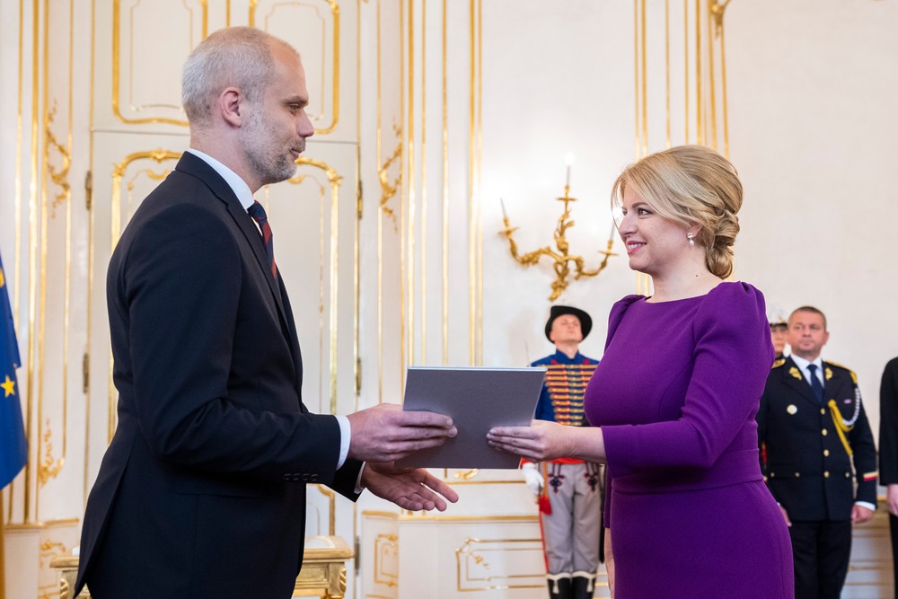 20231505_nova_vlada_prezidentka_12958515