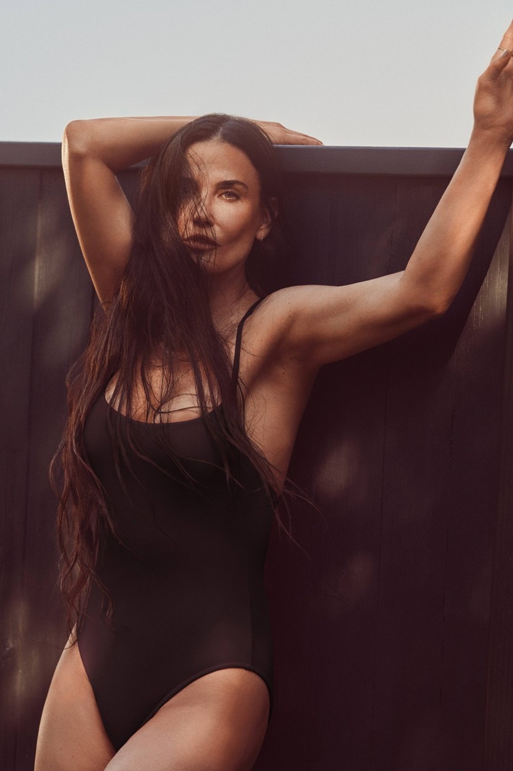 Demi Moore so svojimi dcérami v kampani pre plavky