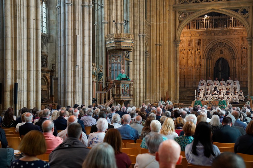 Britain_Royals_44230-b027480d4f7743848539a49ba1537397