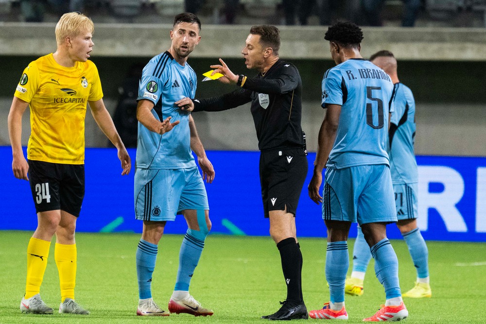 20251106SLOVAN_KUPIO_12171075