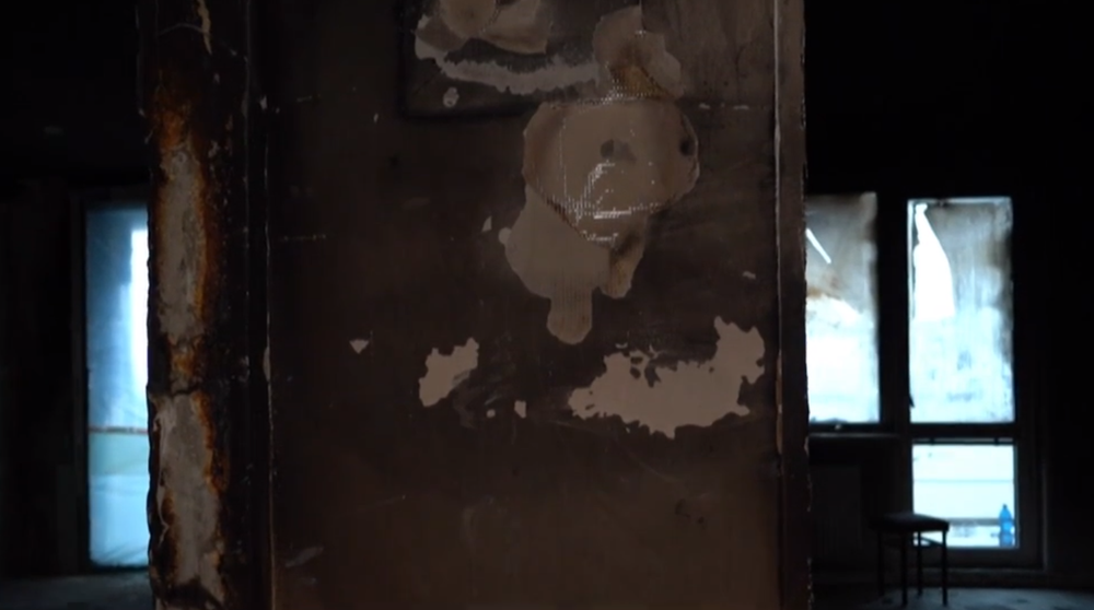 Hrozivý požiar v Košiciach: Rodinám ostali vydymené a zatopené byty 