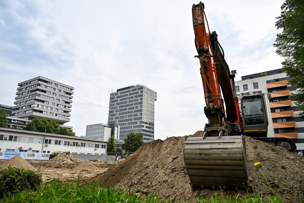 výstavba nájomných bytov muchovo námestie bratislava (6)