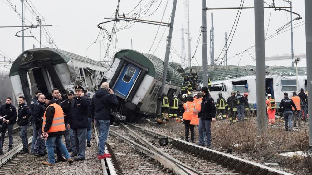 nehoda, vlak, Miláno