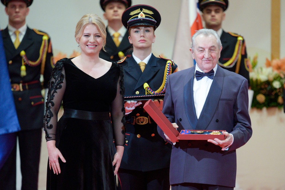 Udeľovanie štátnych vyznamenaní