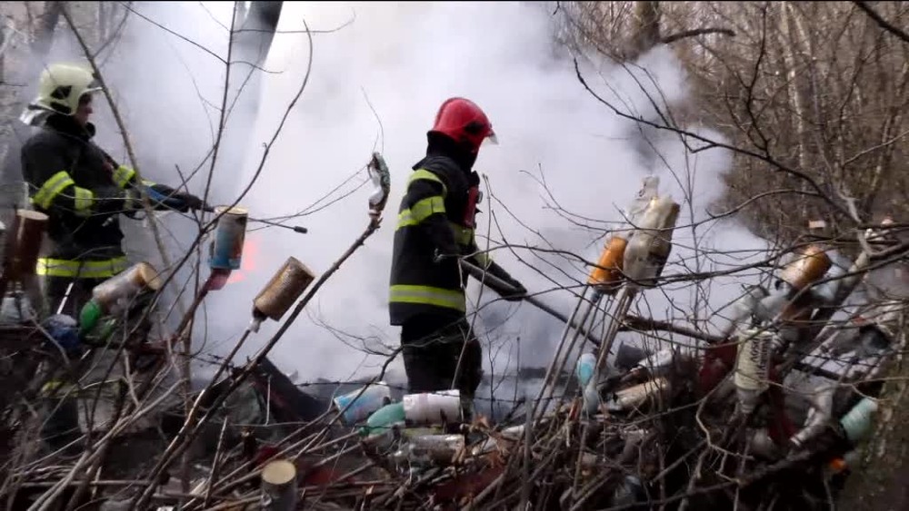 [multi] Zhoreny v chatke 9174