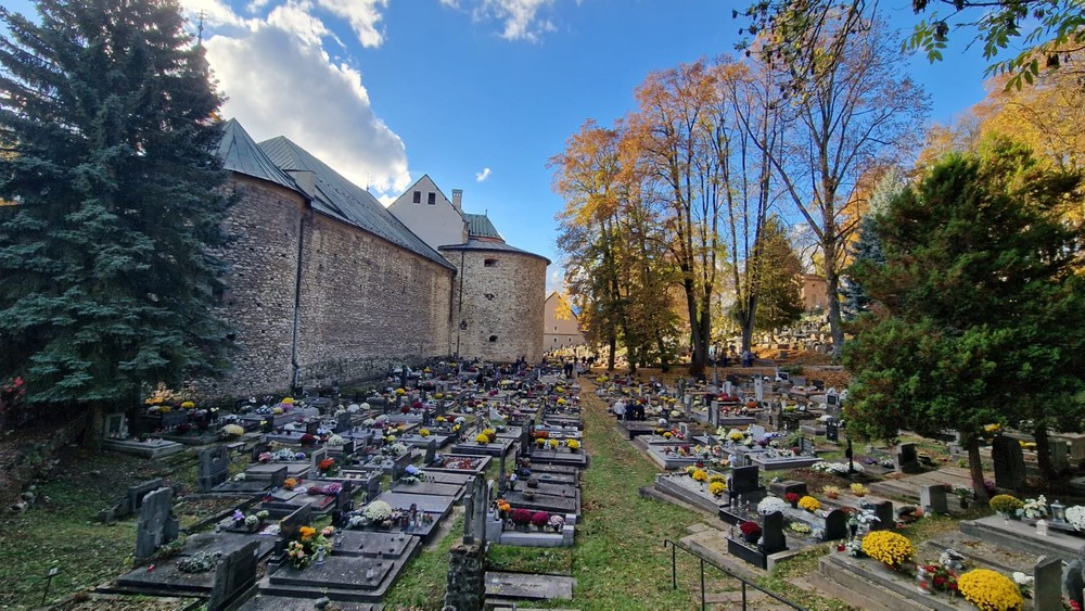 Cintorín v centre Banskej Bystrici (3)