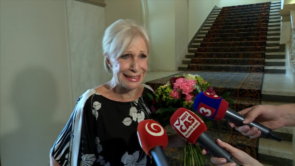 Som posledný žijúci dinosaurus, vtipkuje Marína Kráľovičová. Dnes oslavuje 90 rokov!246