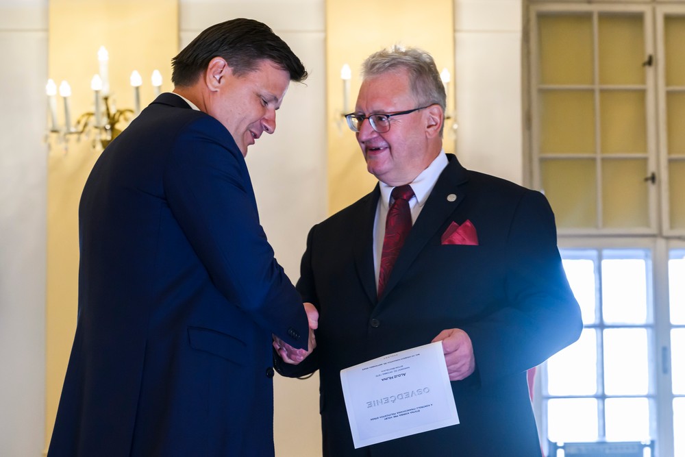 20230910_nrsr_poslanci_06990688