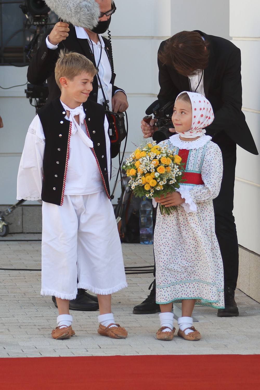 Pápež František pred Prezidentským palácom