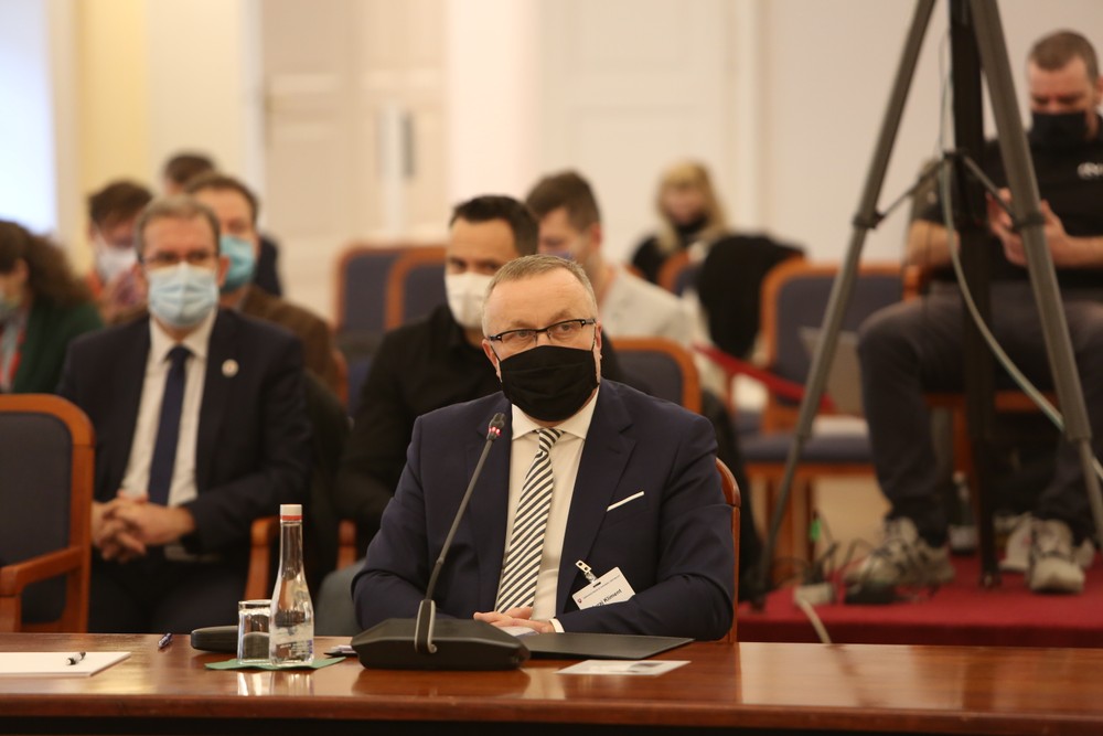 Druhý deň vypočúvania kandidátov na šéfa generálnej prokuratúry