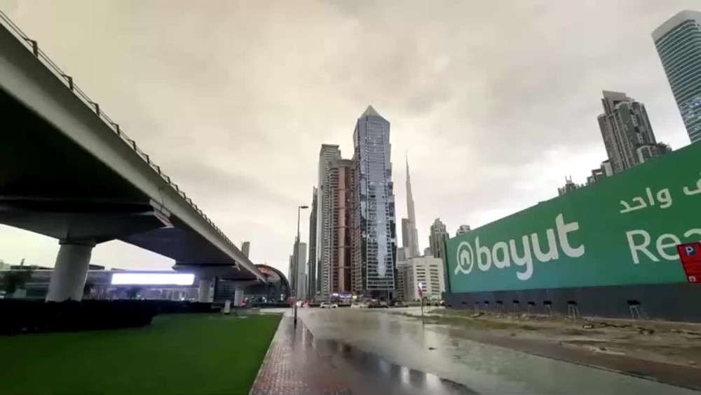 [multi] Povodeň V Dubaji 1 640