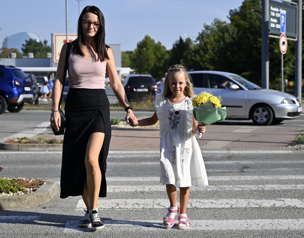 Trebisov_skola_zaciatok_roku_001069448