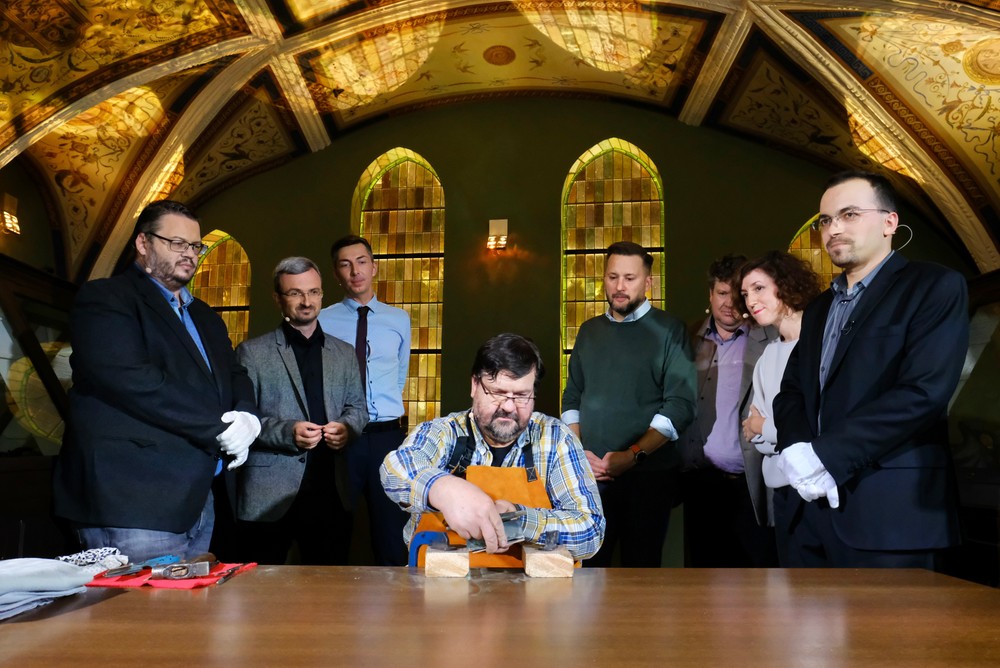 Odhalenie časovej schránky z Michalskej veže 