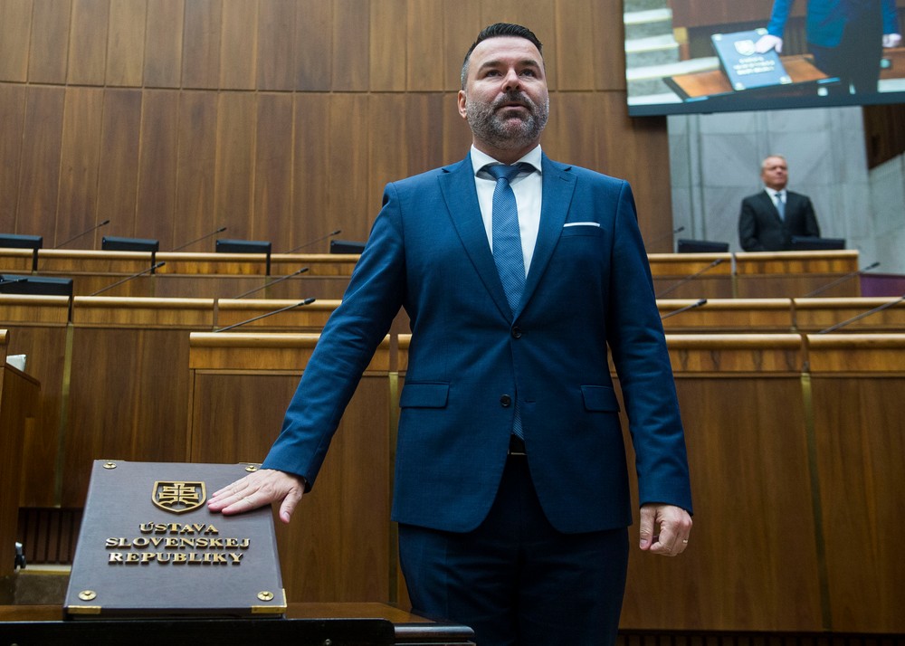 poslanec Peter Kalivoda HLAS - SD