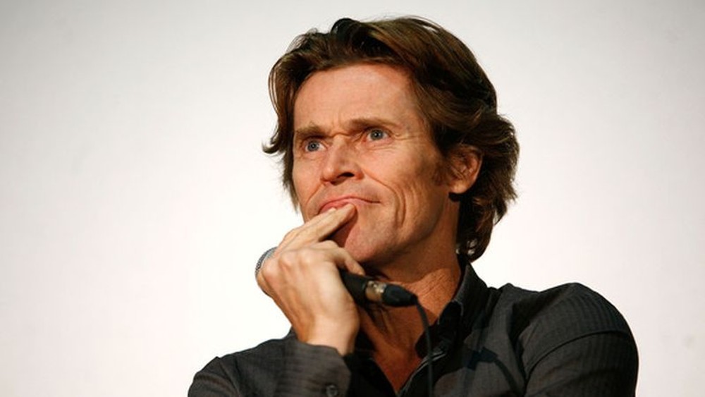 Milenec vdovy - Willem Dafoe