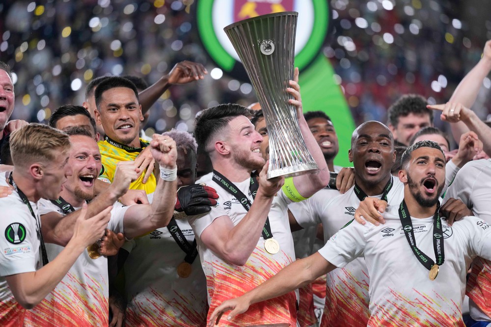 Fiorentina - West Ham, Finále EKL