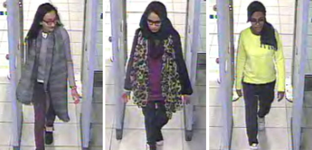 Shamima Begum, Amira Abase a Kadira Sultan pri úteku