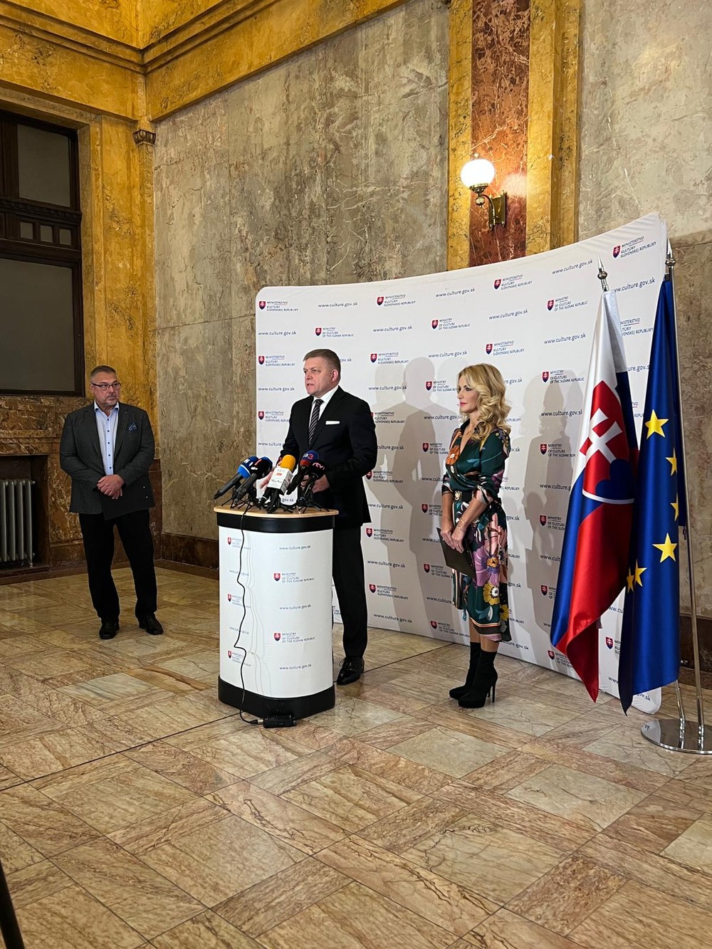 Fico Šimkovičová (2)