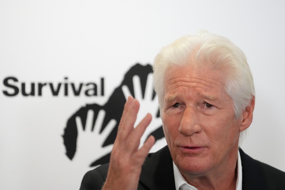 Britain_Indigenous_Peoples_55971