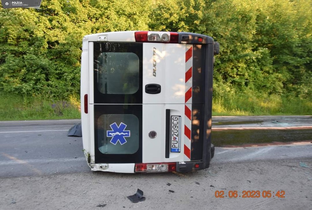 Prevrátená sanitka