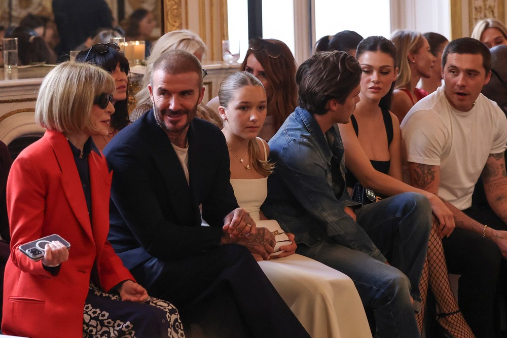 France_Victoria_Beckham_Spring_Summer_2024_Front_Row_14211