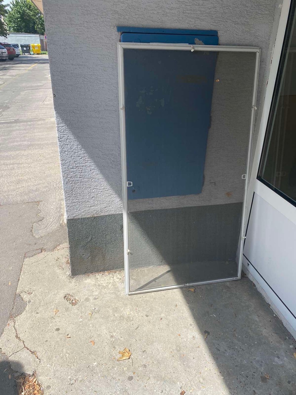 Dvojročné dievča vypadlo z okna