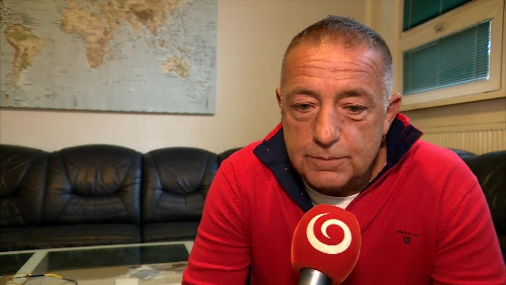 Fedor Flašík sa ospravedlnil za hodiny pred prezidentským palácom114