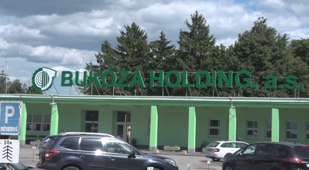 Bukóza holding (2)
