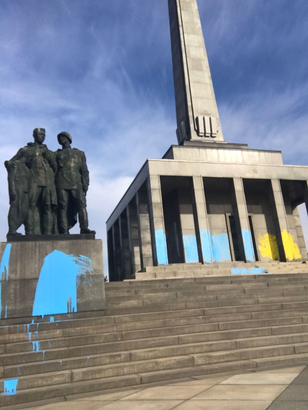 Pomaľovaný Slavín