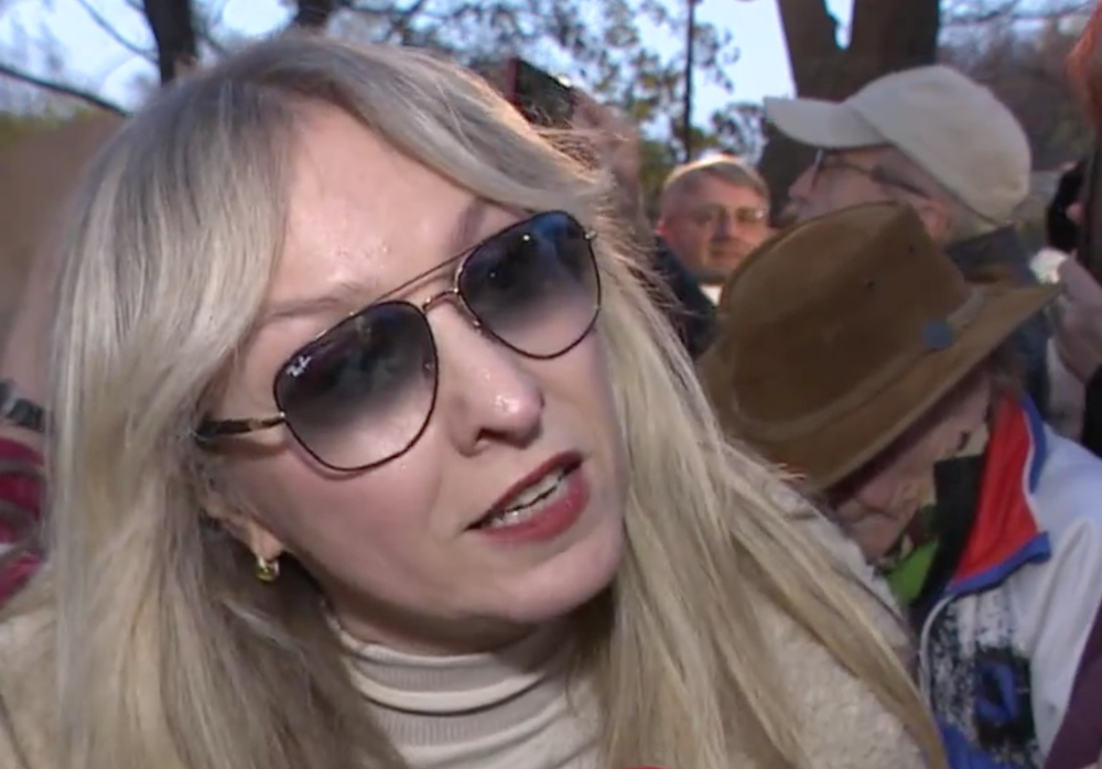 Snímka obrazovky 2022-11-11 o 21.07.59