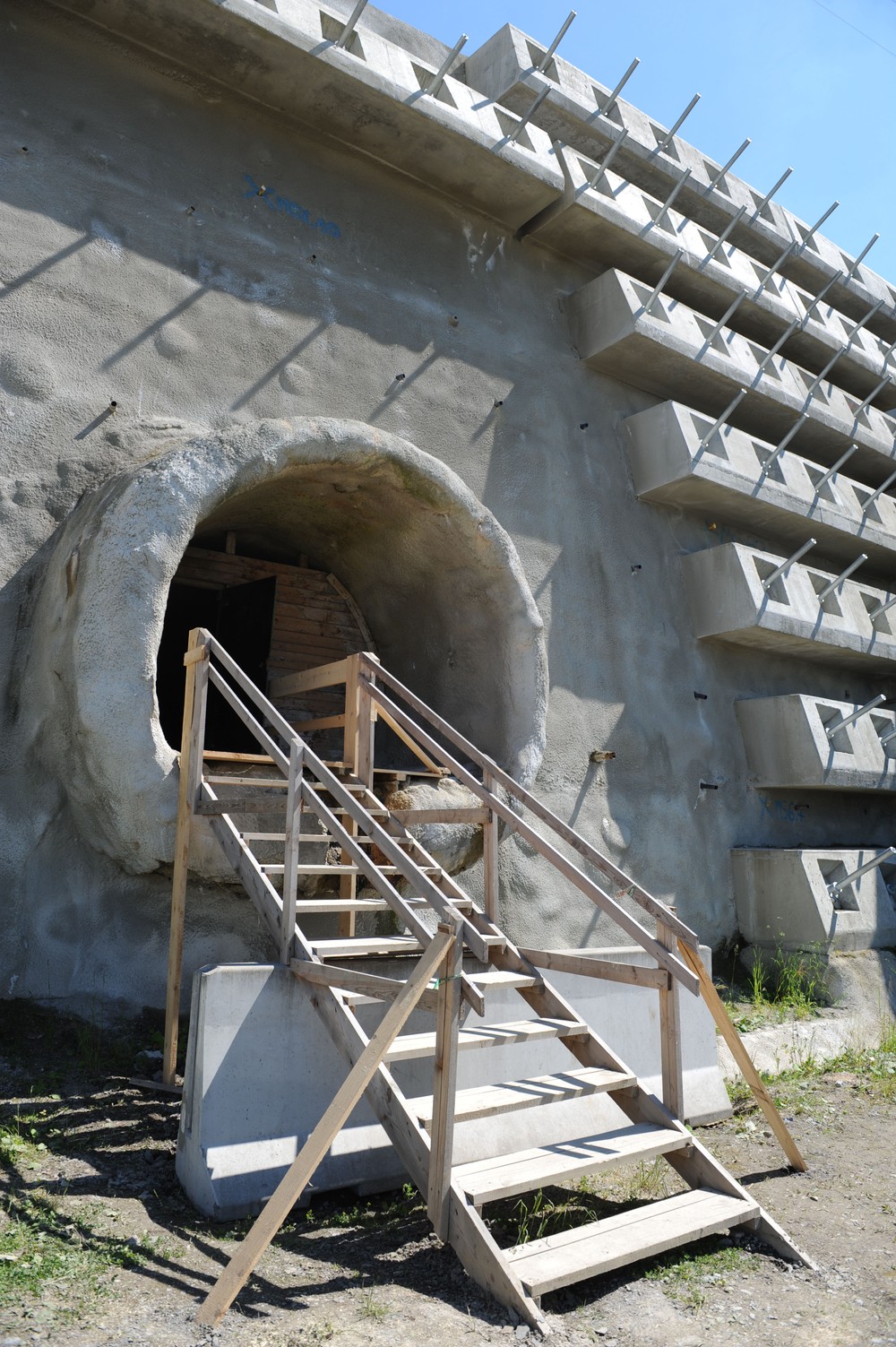 Visnove_stolna_Pociatek3068213