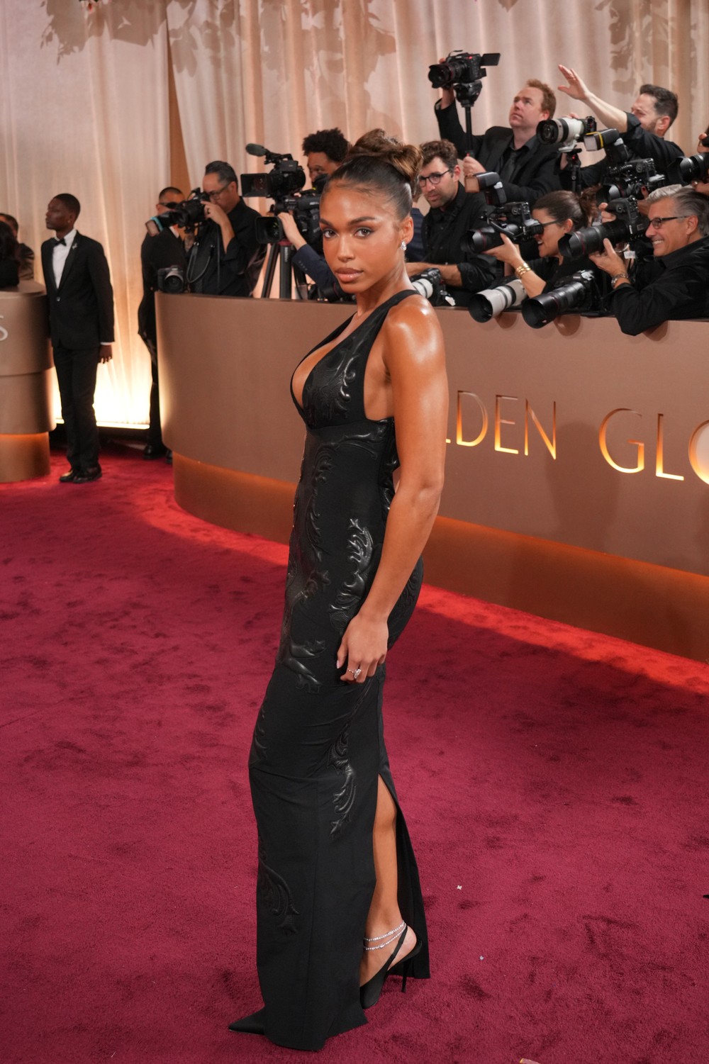 83rd_Golden_Globes_-_Arrivals_86691