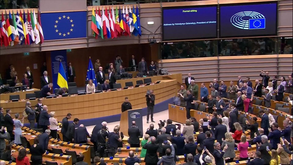 [multi] Zelenskyj europarlament 8174