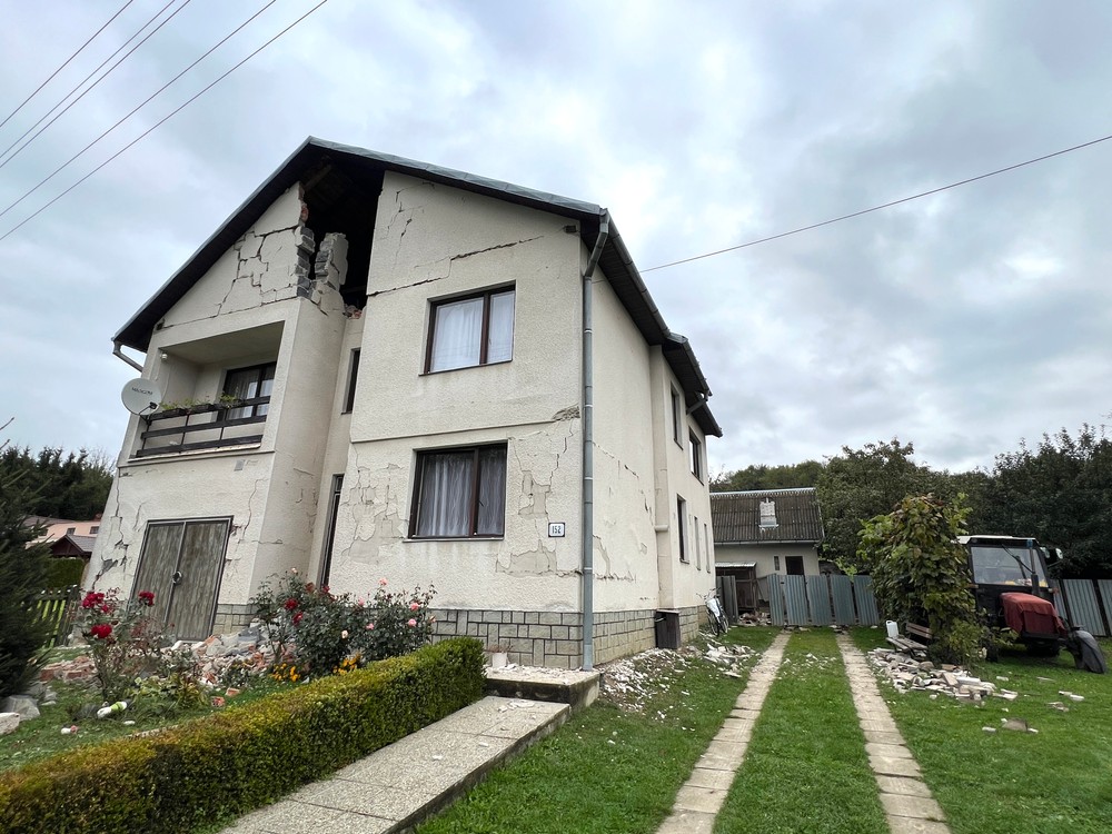 zemetrasenie Ďapalovce škody (11)