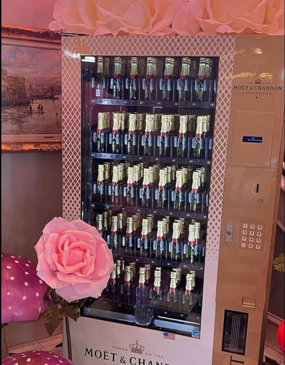 Rozlúčka so slobodou Paris Hilton