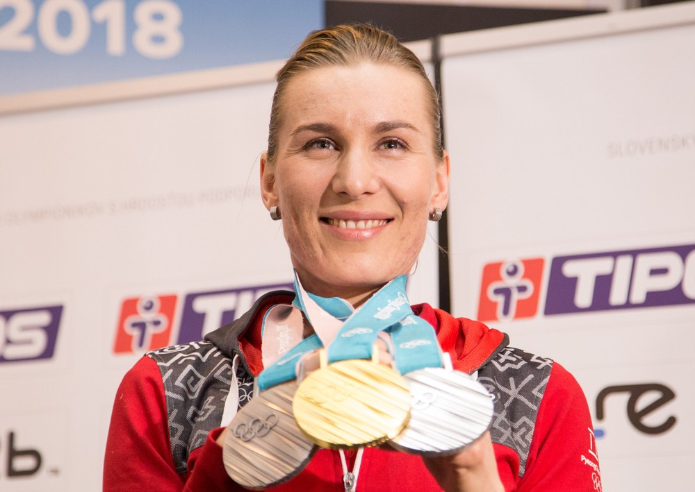 Slovenská biatlonistka Anastasia Kuzminová po návrate zo ZOH 2018 v juhokórejskom Pjongčangu, kde získala jednu zlatú a dve strieborné medaily