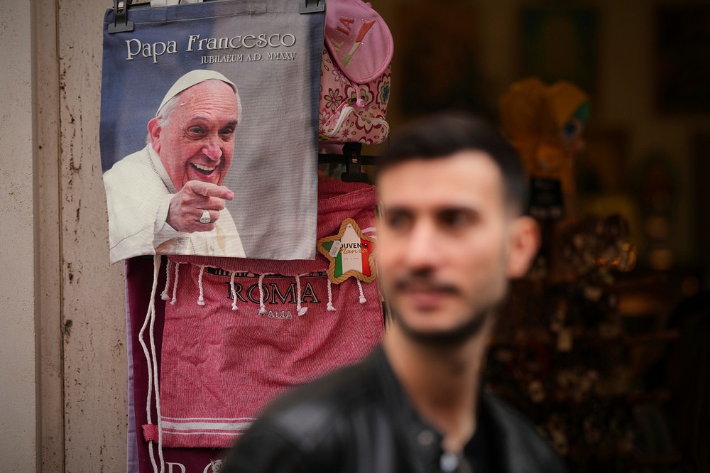 Vatican_Pope311435