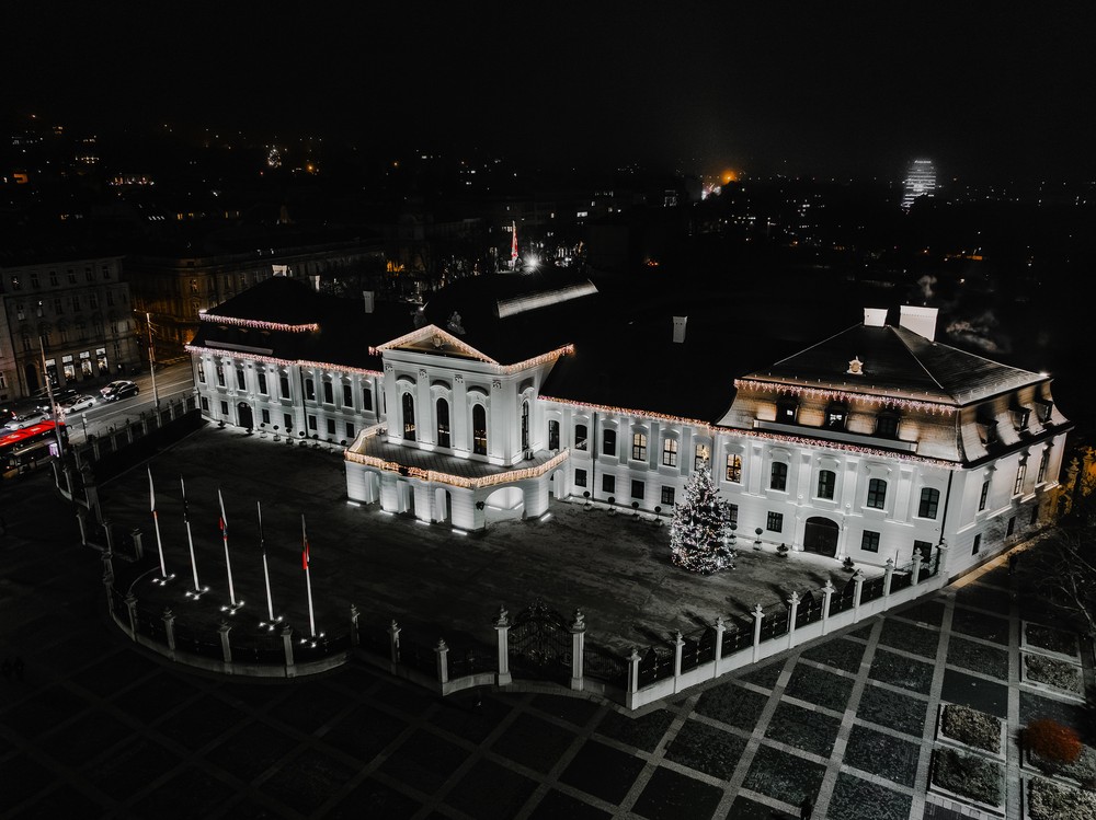 69419499379b3838798223