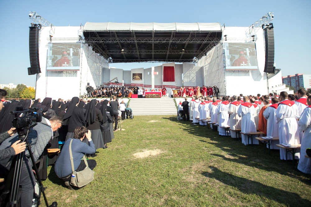 Blahorečenie Tita Zemana 6