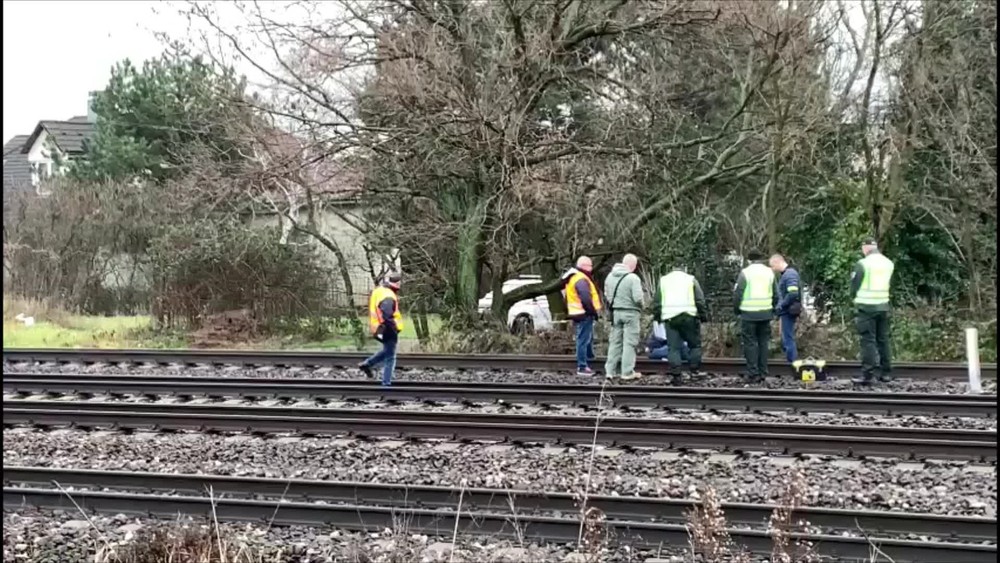 [multi] Zrážka vlak 14630