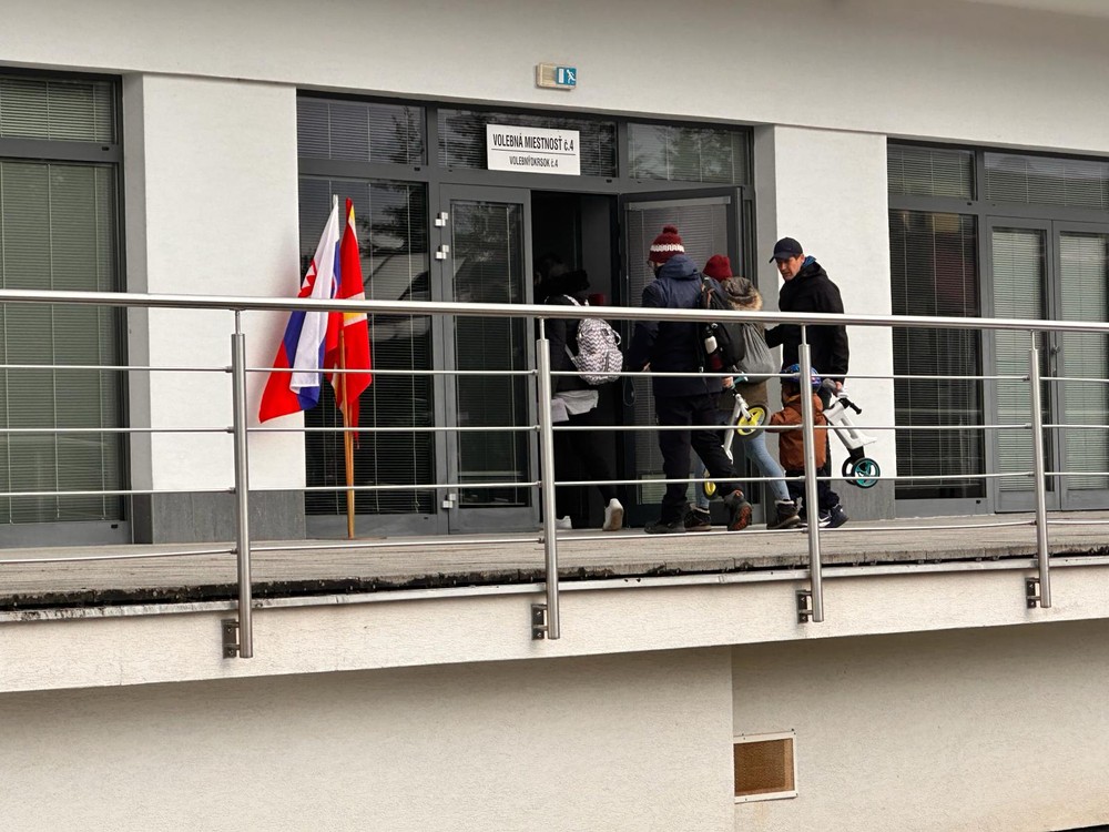 Voľby Štrbské pleso (najvyššia miestnosť)