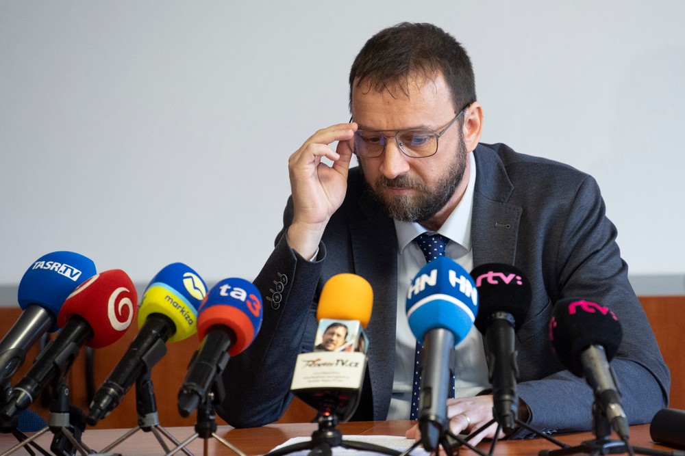 Brífing prokurátora ÚŠP Alexandra Feníka ku kauze Gorila (1)